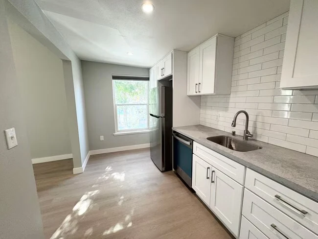 123 S K St Livermore, CA 94550 photo 3