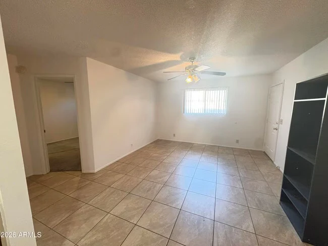 2931 E Beck Ln Phoenix, AZ 85032 photo 4