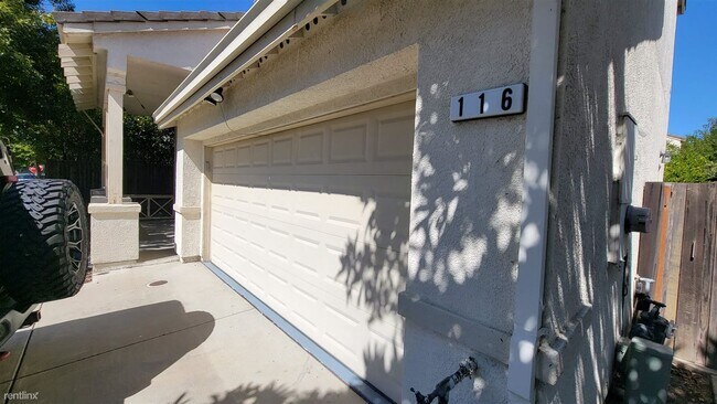 116 Berry Avenue, Hayward, CA 94544 photo 2