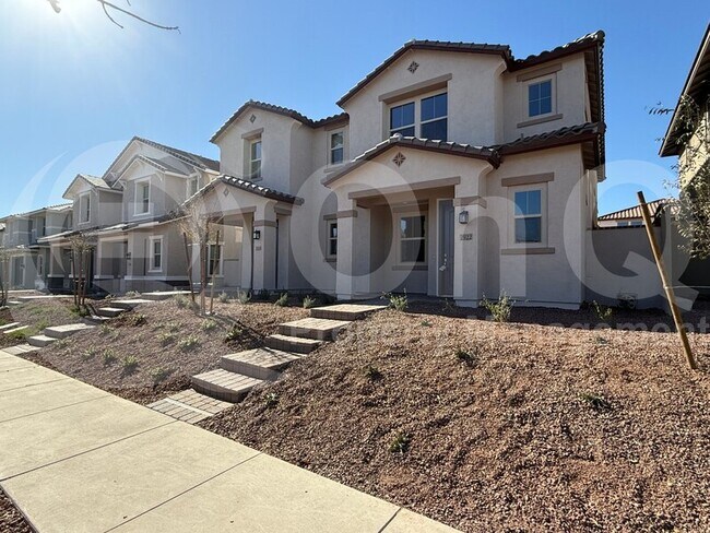 2922 North Clanton Street, Buckeye, AZ 85396 photo 3