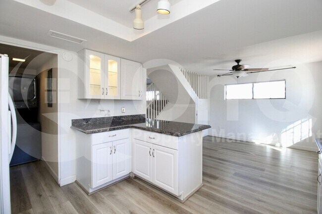 5330 N Central Ave Phoenix, AZ 85012 photo 5