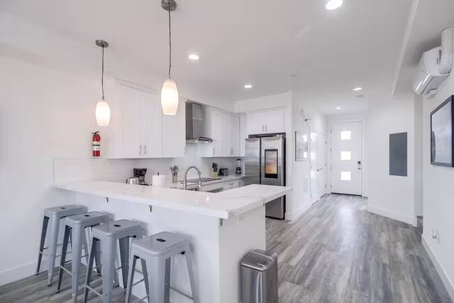 4505 Park Blvd San Diego, CA 92116 photo 5
