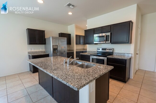 41917 W Manderas Ln Maricopa, AZ 85138 photo 3