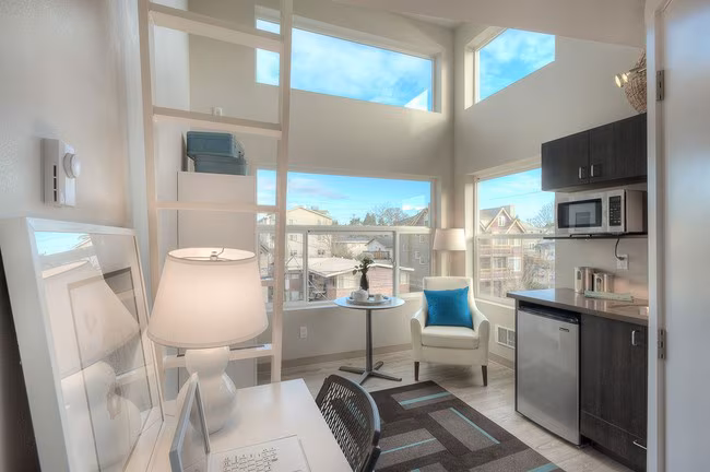Alcove Ballard Apartments photo 2