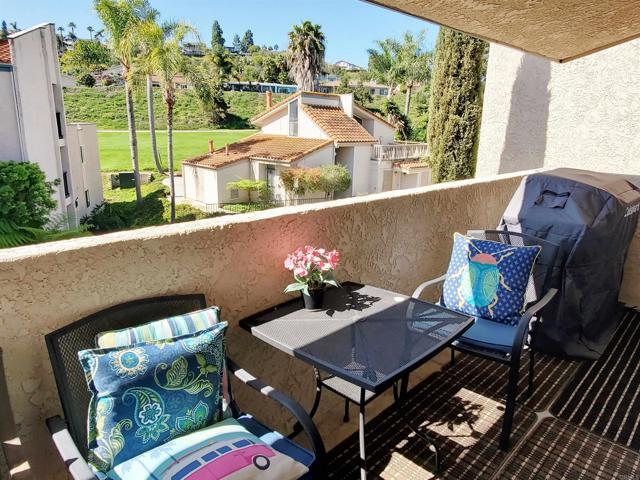 2625 Pirineos Way Carlsbad, CA 92009 photo 5