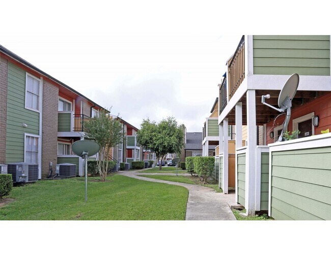 2431 Farm To Market 1960 Road West, Houston, TX 77068 photo 5