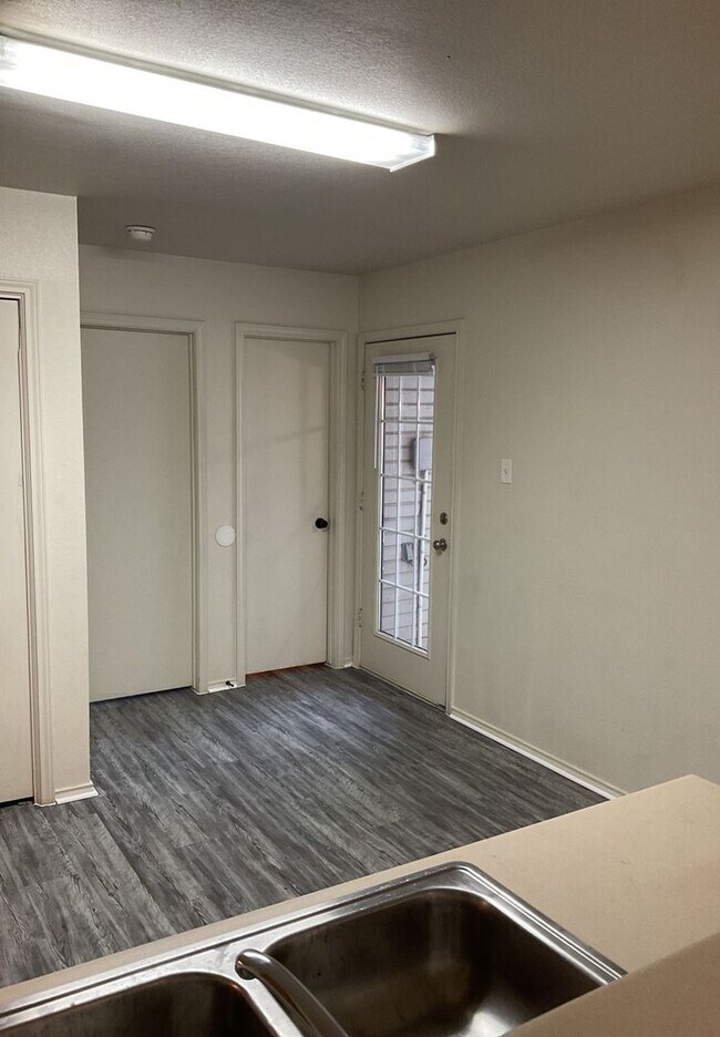 3800 Malibu Ln Killeen, TX 76543 photo 3