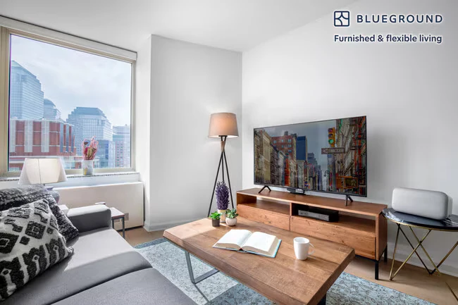 400 Chambers St New York, NY 10282 photo 4