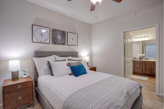 1200 Estancia Pkwy Austin, TX 78748 photo 4