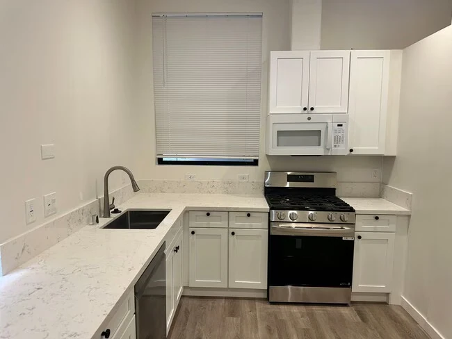 1820 Euclid Ave Berkeley, CA 94709 photo 3