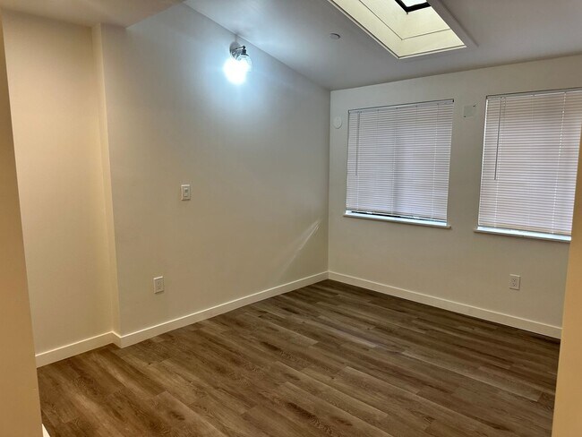 1820 Euclid Ave Berkeley, CA 94709 photo 5