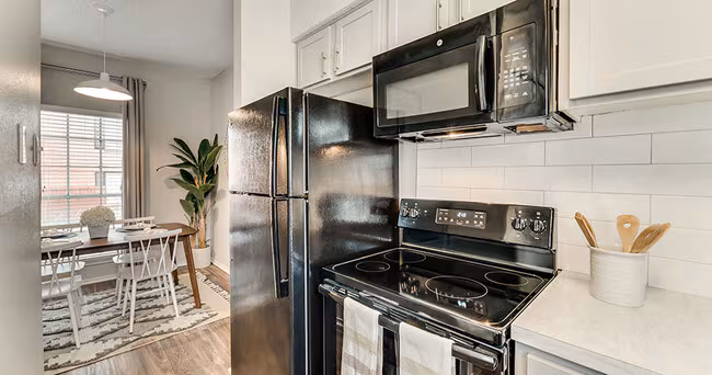 Summers Landing Apartments photo 4