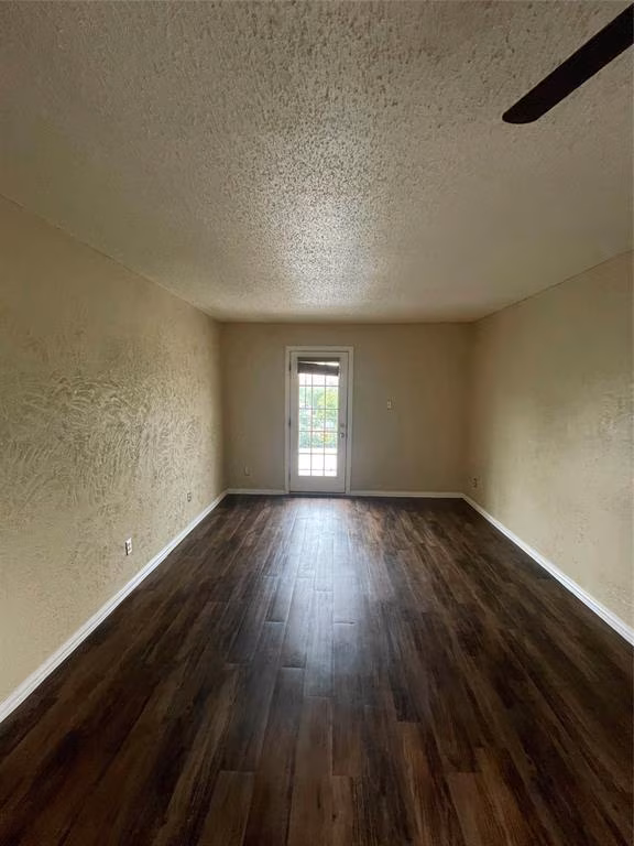 516 South Park Drive, Austin, TX 78704 photo 5