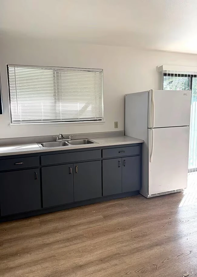 9250 CA-116 Forestville, CA 95436 photo 2