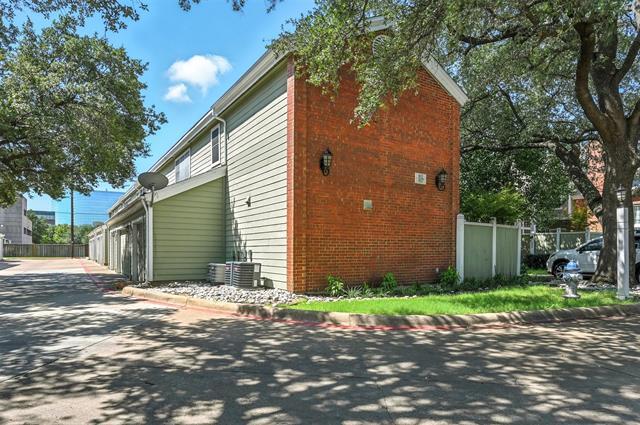 6220 Bentwood Trl Dallas, TX 75252 photo 2