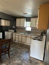 1117 East Harvey Avenue, Fort Worth, TX 76104 photo 5