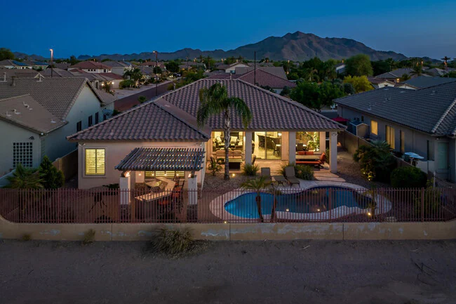 4176 E Clubview Dr Gilbert, AZ 85298 photo 5