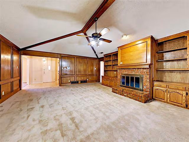 4726 Berridge Lane, Dallas, TX 75227 photo 3