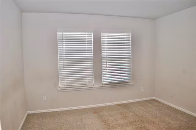 13092 Yellowstone Way, Providence Village, TX 76227 photo 3