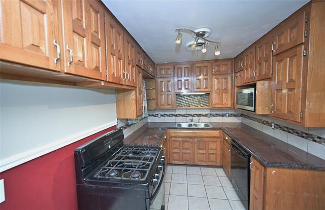 1804 England Road, Arlington, TX 76013 photo 3