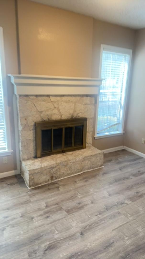 2529 Rio Grande St Austin, TX 78705 photo 3