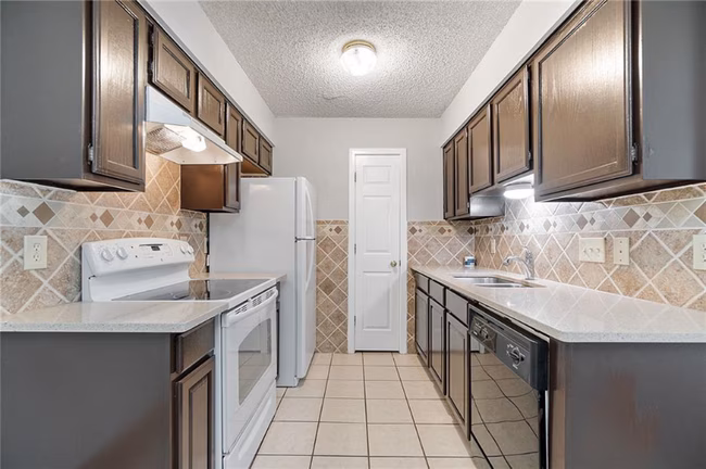 2107 Courtney Street, Austin, TX 78745 photo 5