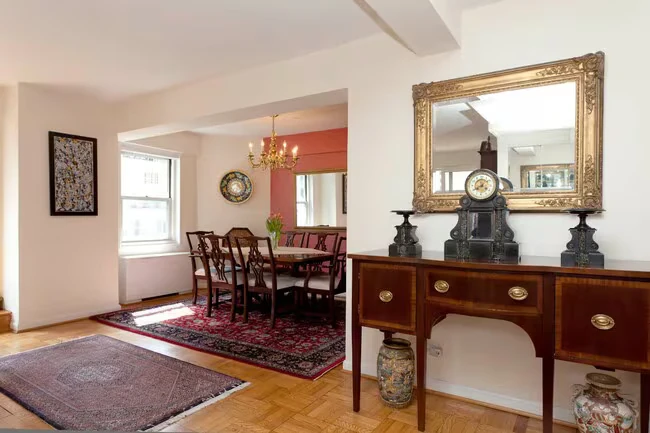 100 W 57th St New York, NY 10019 photo 4