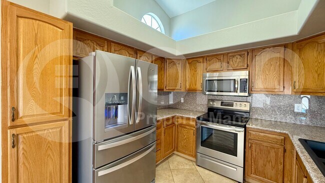 18832 N 3rd Ave Phoenix, AZ 85027 photo 3