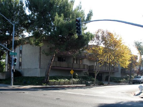 1642 Clayton Rd photo 3