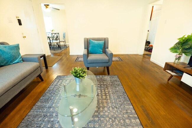 240 E Hedding St San Jose, CA 95112 photo 3