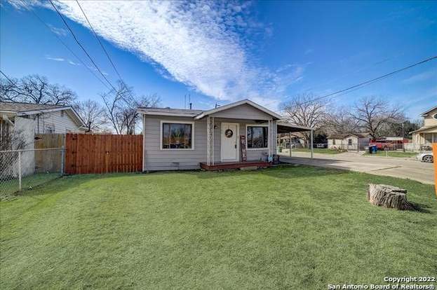 102 Smallwood Dr San Antonio, TX 78210 photo 2