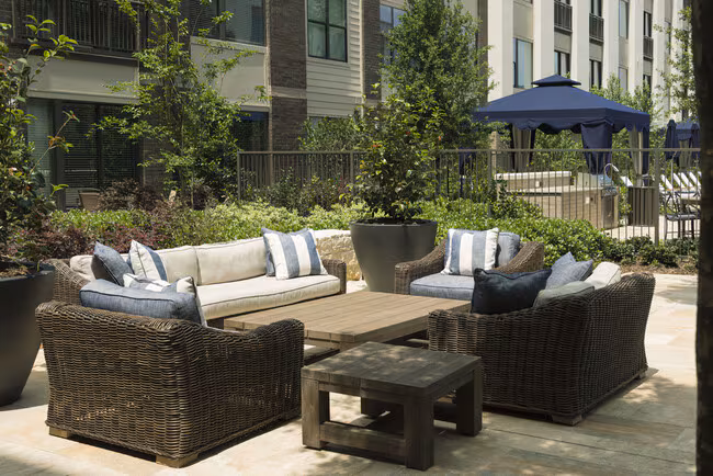 Viridian Design District photo 4