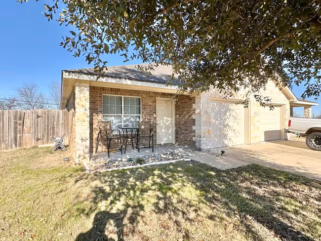 4001 Cambridge Dr Killeen, TX 76549 photo 2