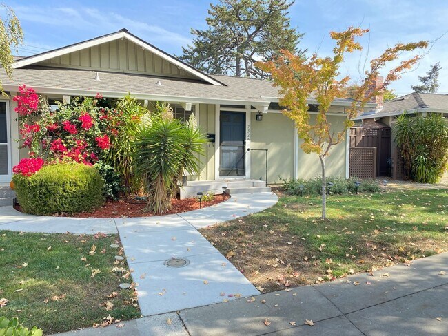 732 Millich Dr. #A photo 2