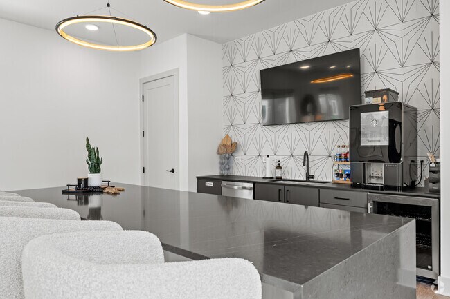 Villas at Creekside photo 5