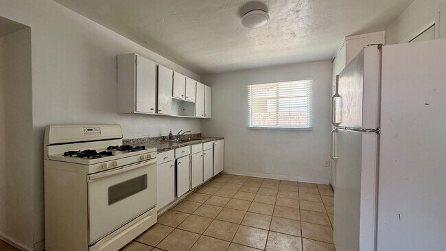 7532 N 21st Ave Phoenix, AZ 85021 photo 5