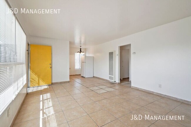 824 47th St San Diego, CA 92102 photo 4