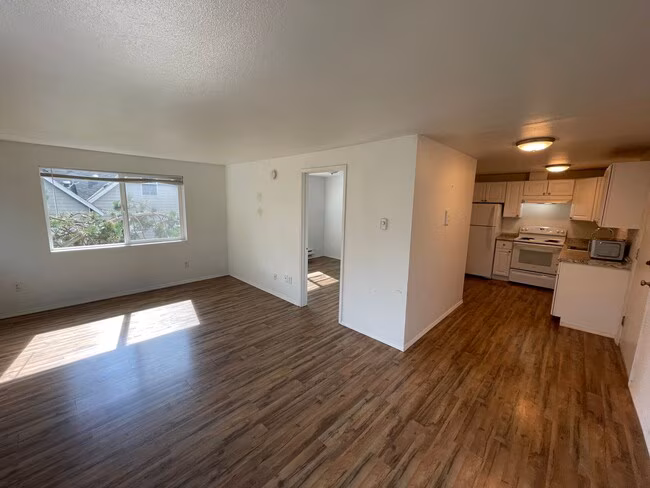 301 Apartments in the heart of Beacon Hill photo 2