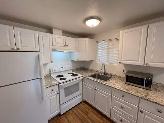 301 Apartments in the heart of Beacon Hill photo 3