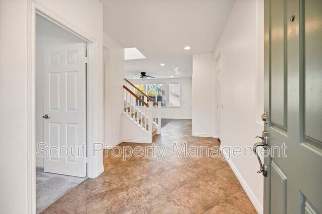27411 Lock Haven Ct Temecula, CA 92591 photo 3