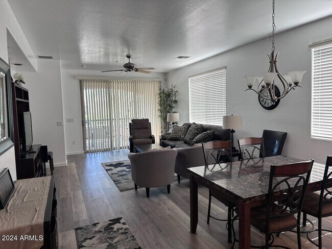 14815 N Fountain Hills Blvd Fountain Hills, AZ 85268 photo 2