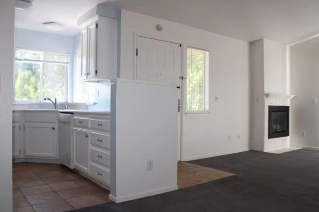 258 Napoli Ct Hercules, CA 94547 photo 3