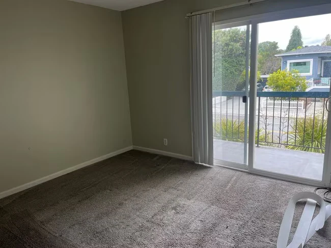 526 California Ave Santa Cruz, CA 95060 photo 4