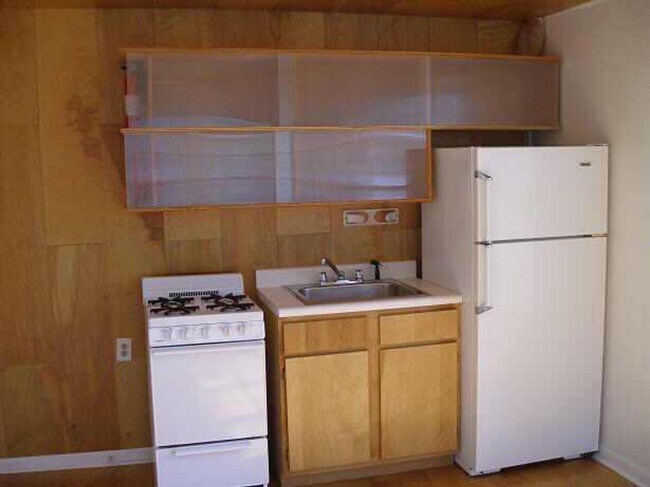 317 W 35th St Austin, TX 78705 photo 4