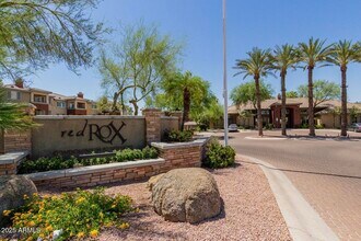 5401 E Van Buren St Phoenix, AZ 85008 photo 2