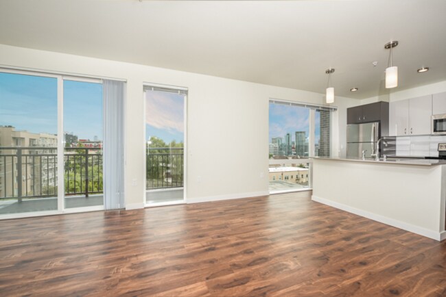 Stream 403 – Stylish Living in Capitol Hill, Seattle photo 2