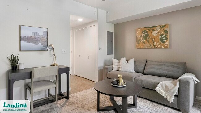 1811 E Apache Blvd Tempe, AZ 85281 photo 3