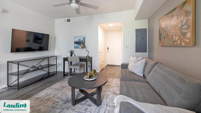 1811 E Apache Blvd Tempe, AZ 85281 photo 4