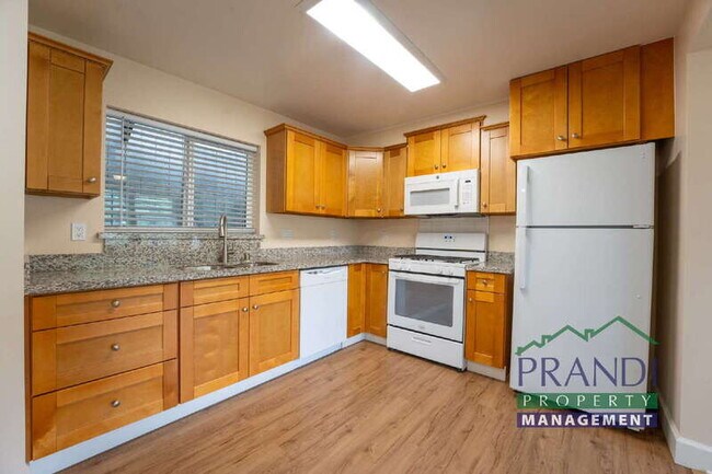 109A Live Oak Ave Fairfax, CA 94930 photo 5