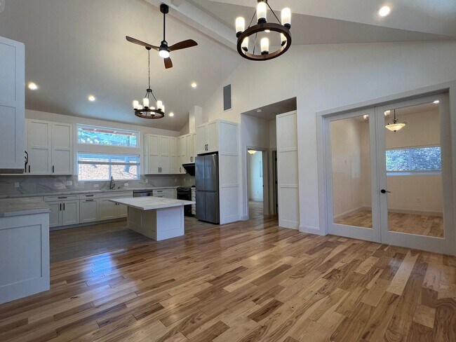 Martwood Way 7071 photo 5